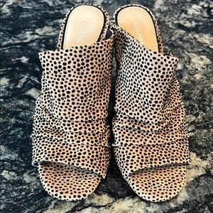 Gianni Bini Tan and Black Mules with Cheetah Print